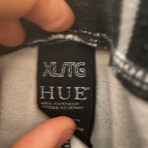 Black and white checkered pants - Picture 3 of 3